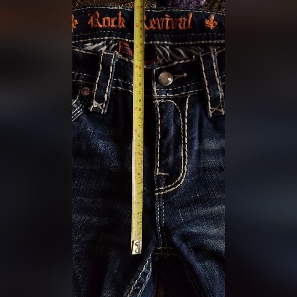 Rock Rival Celinda mid rise boot jeans - Picture 10 of 12